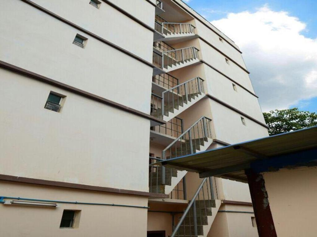Real Link Hotel Yangon Bagian luar foto