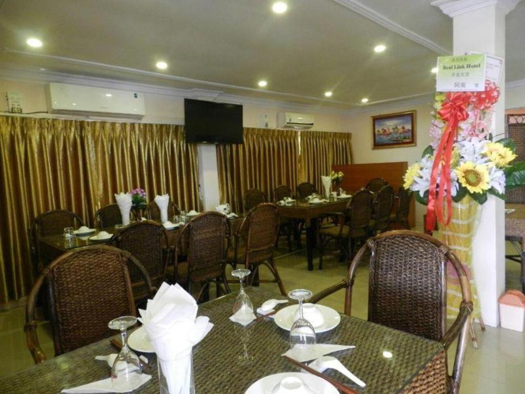 Real Link Hotel Yangon Bagian luar foto